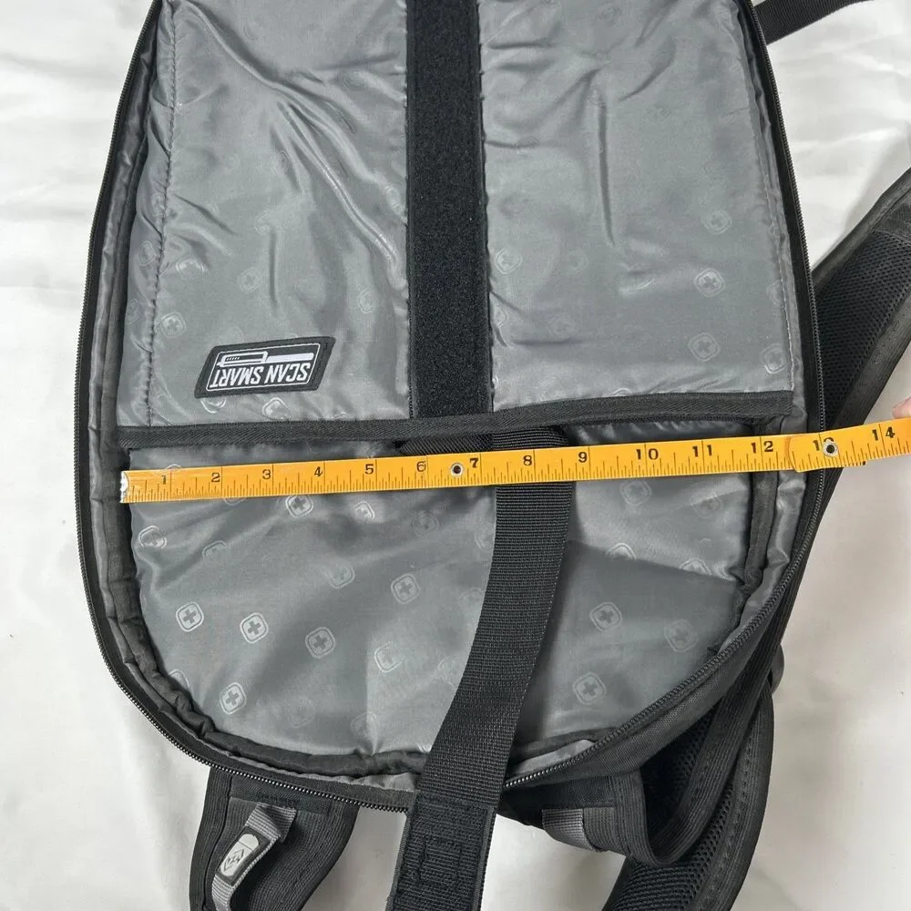 SwissGear 1900 ScanSmart TSA Laptop Backpack Black Custom Patch 4-H Auctioneer